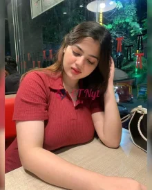 Pooja — Imphal Escort