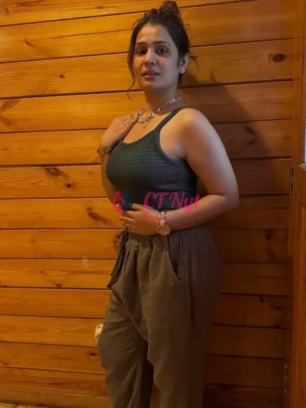 Indian Escorts in Anand