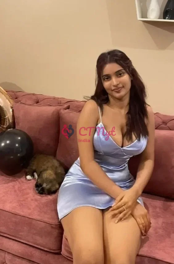 Garima — Aerocity Escort